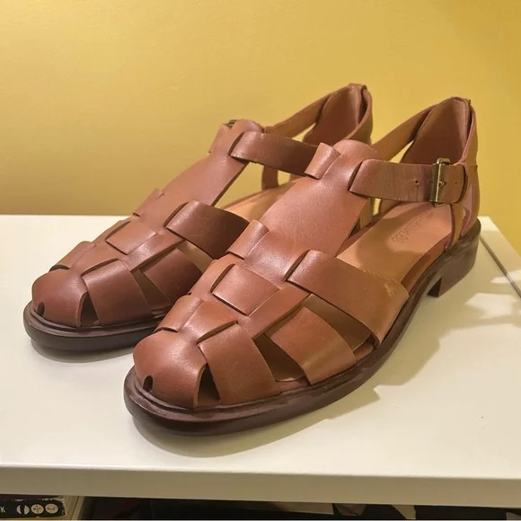 Madewell Tan Leather Fisherman Sandals